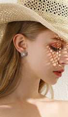 Retro Blue Flower Shape Pearl Earrings