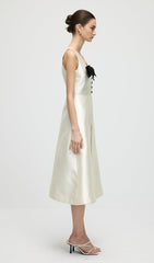 Sleeveless V Neck Bow Midi Dress In White