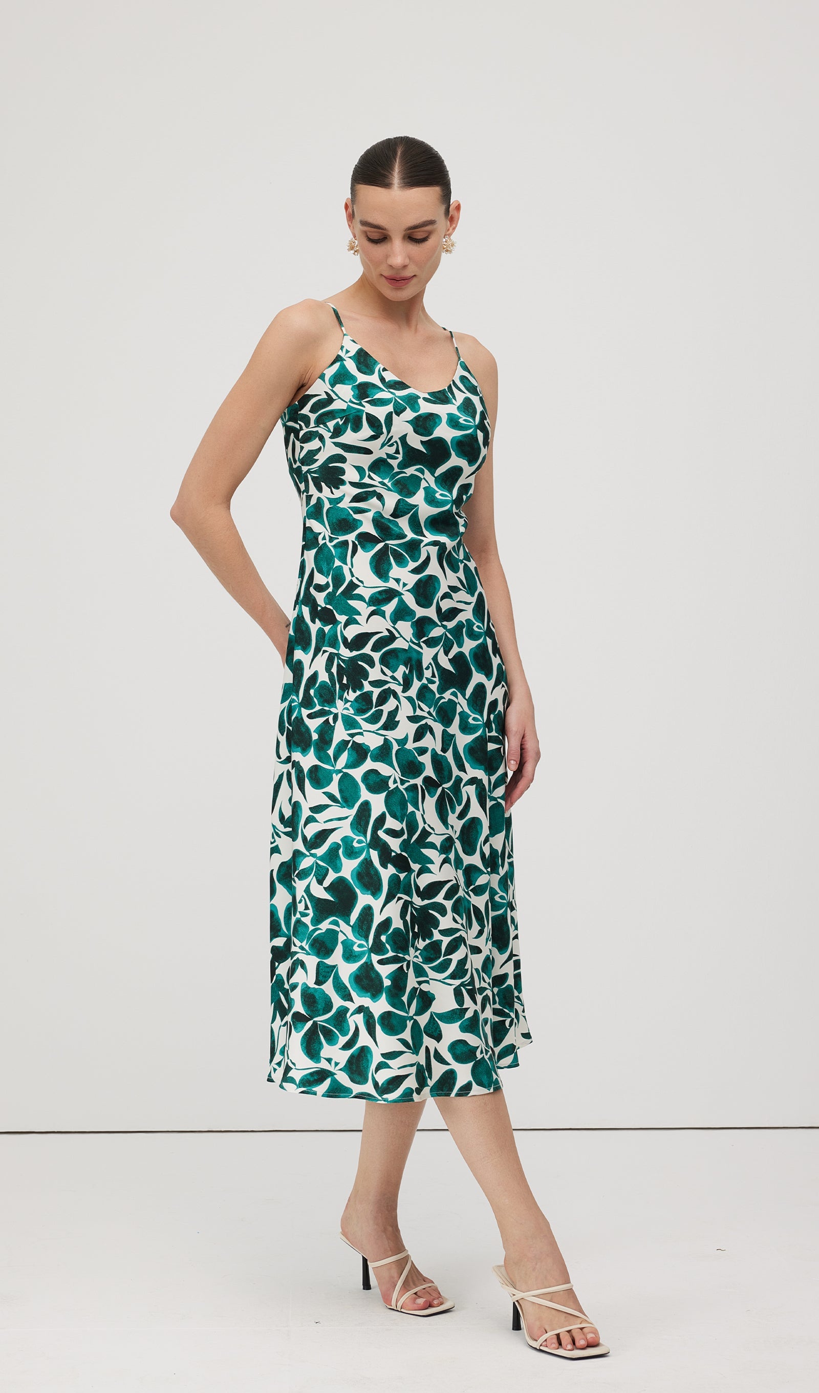 Green Leaf Print Midi Dress