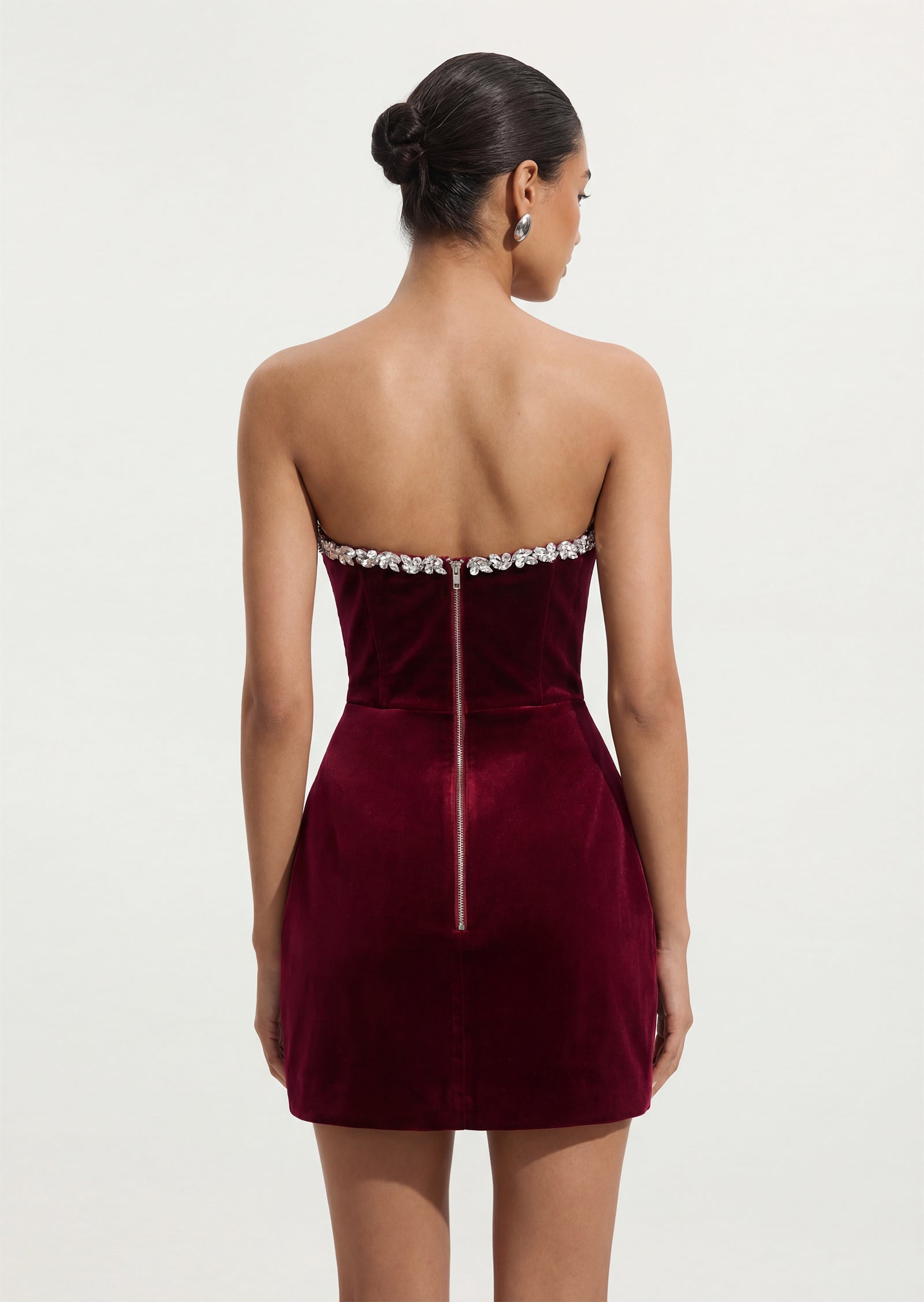 Velvet Sweetheart Neckline Mini Dress In Claret