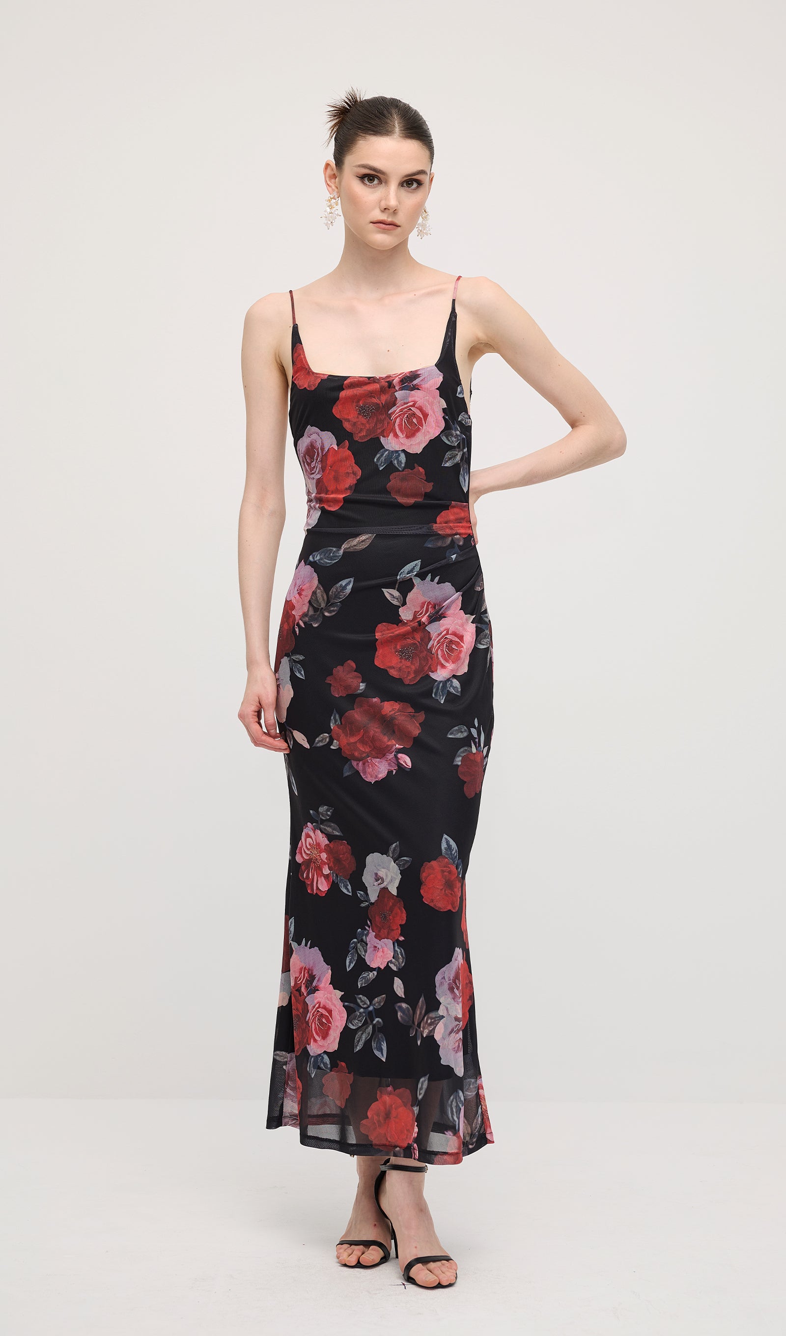 Sleeveless Rose Print Maxi Dress