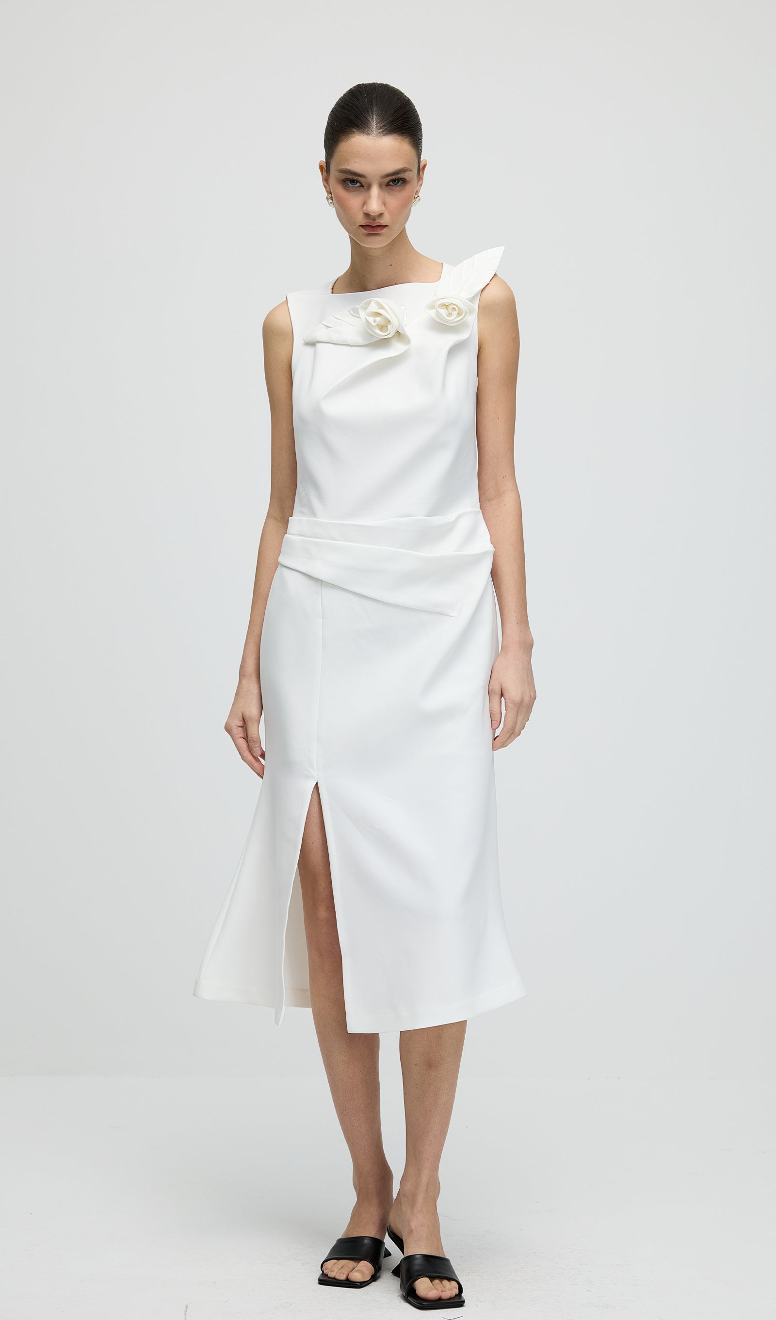 Sleeveless Flower Ruched Slit Midi Dress