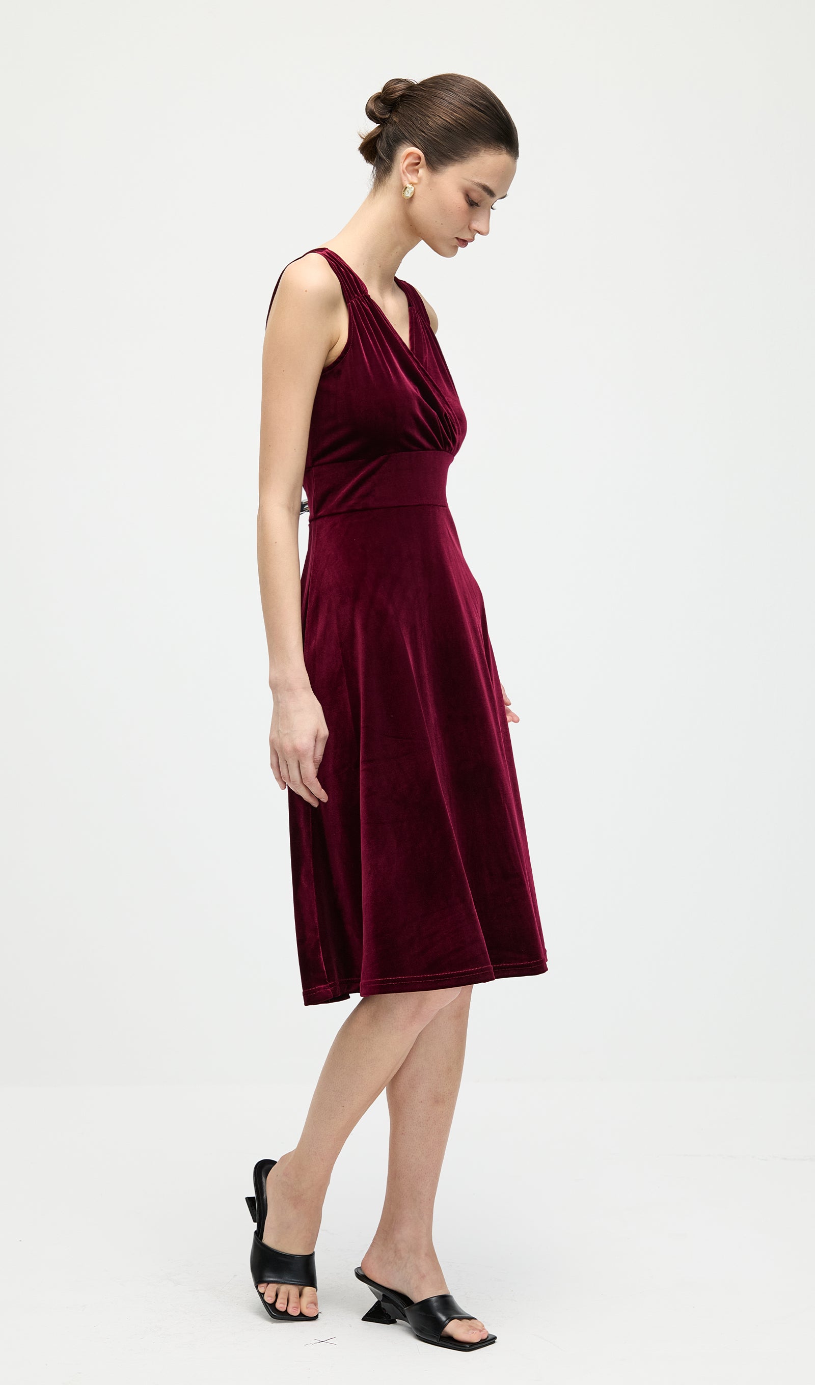 V Neck Velvet Midi Dress