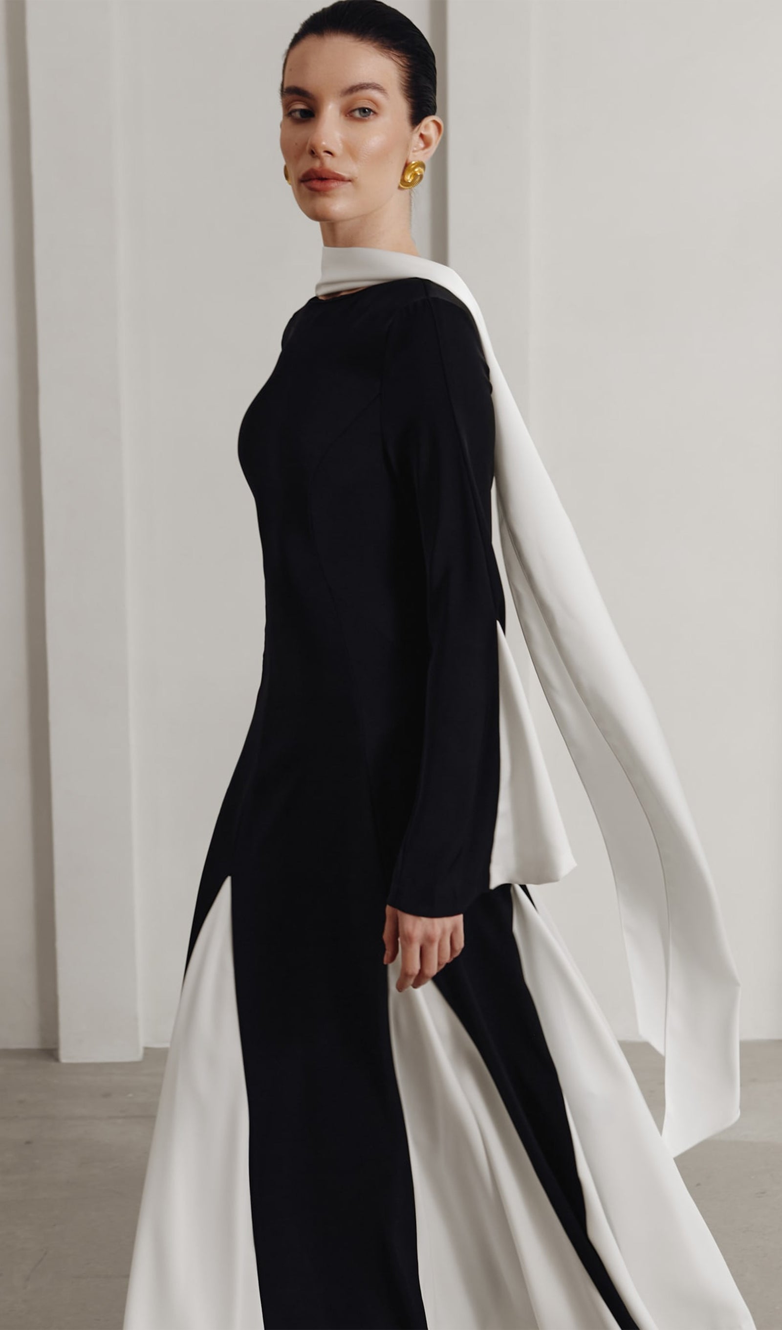 Knitted Triangular Inserts Maxi Dress