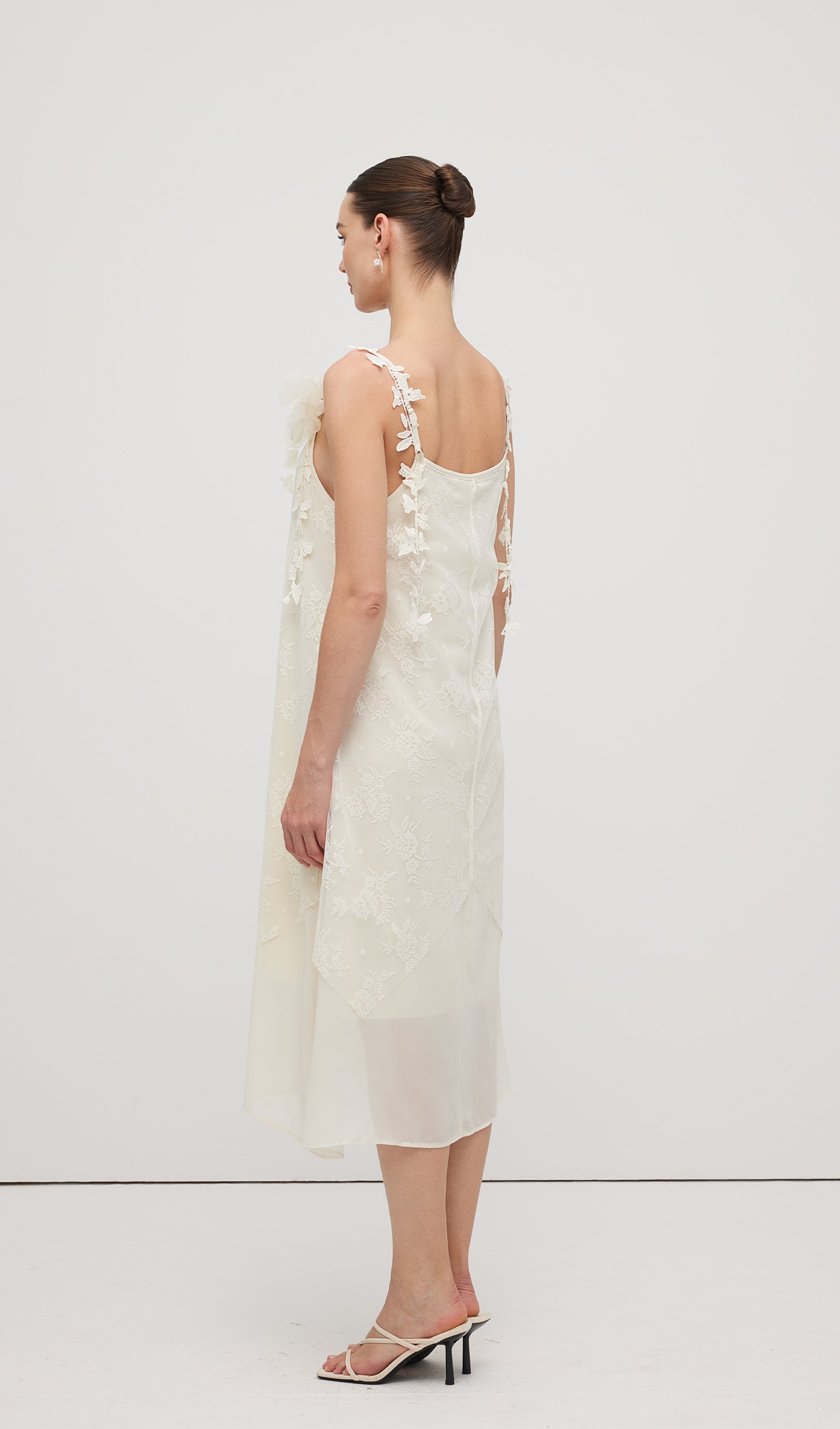 Sleeveless Embroidered Flower Midi Dress