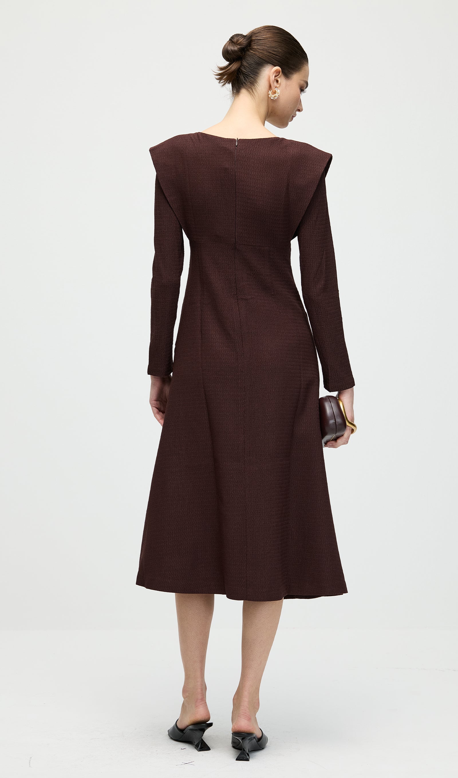 Long Sleeve Smocking Shoulder Midi Dress In Coffee