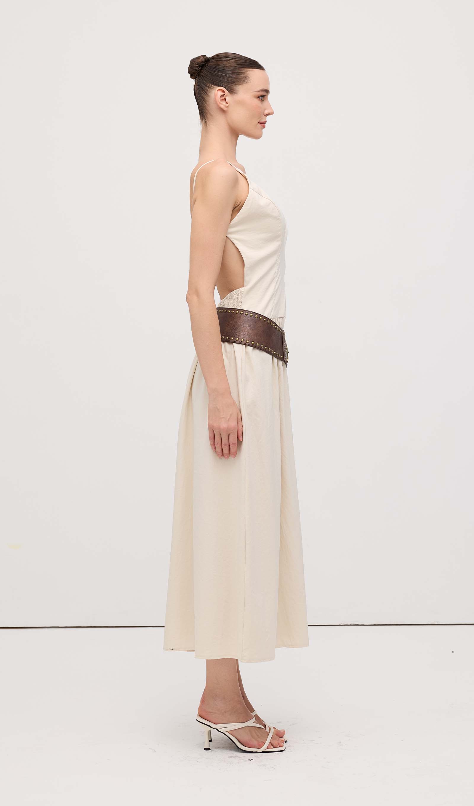 Slit Sleeveless Midi Dress With Belt