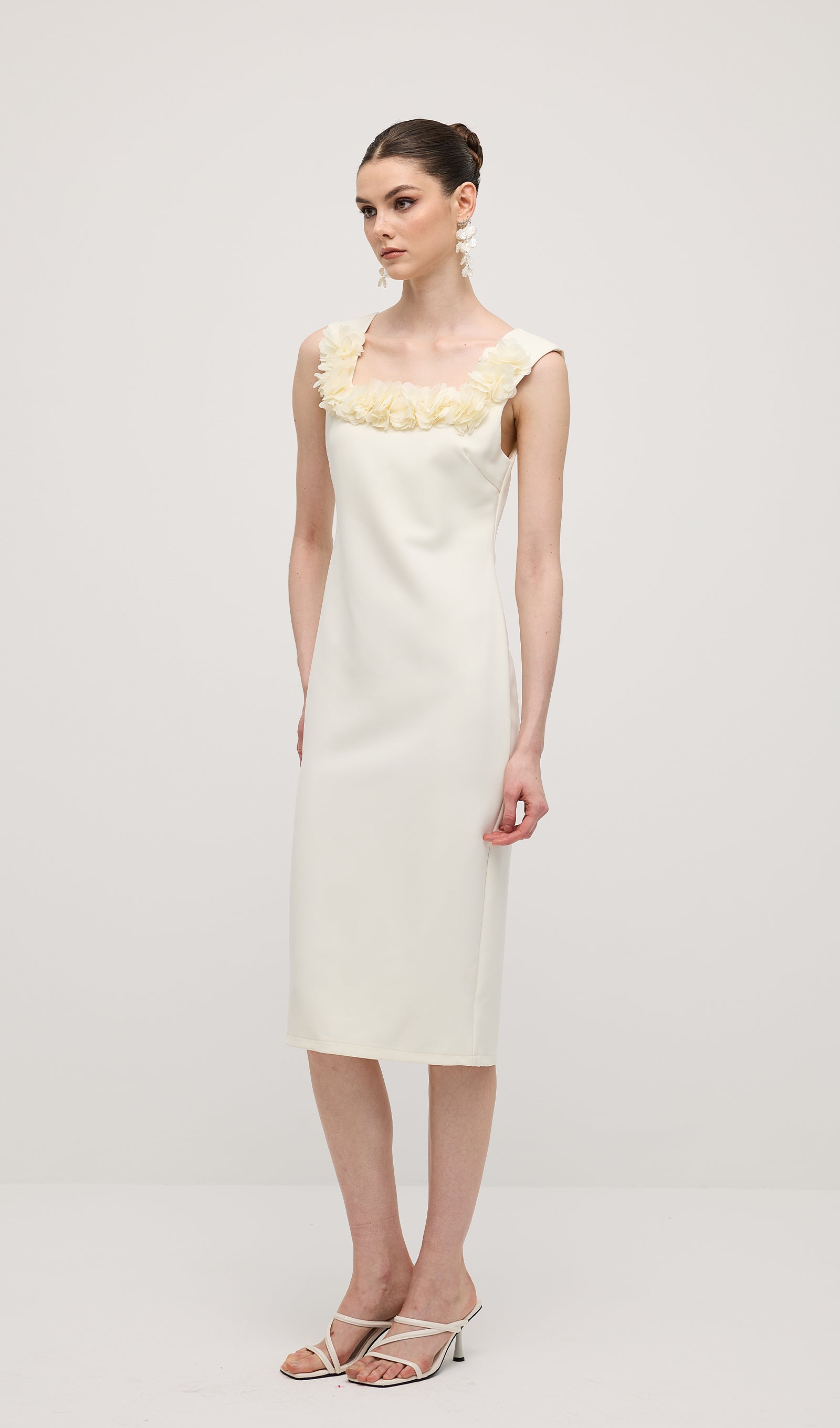 Square Neck 3D Petal Appliques Midi Dress