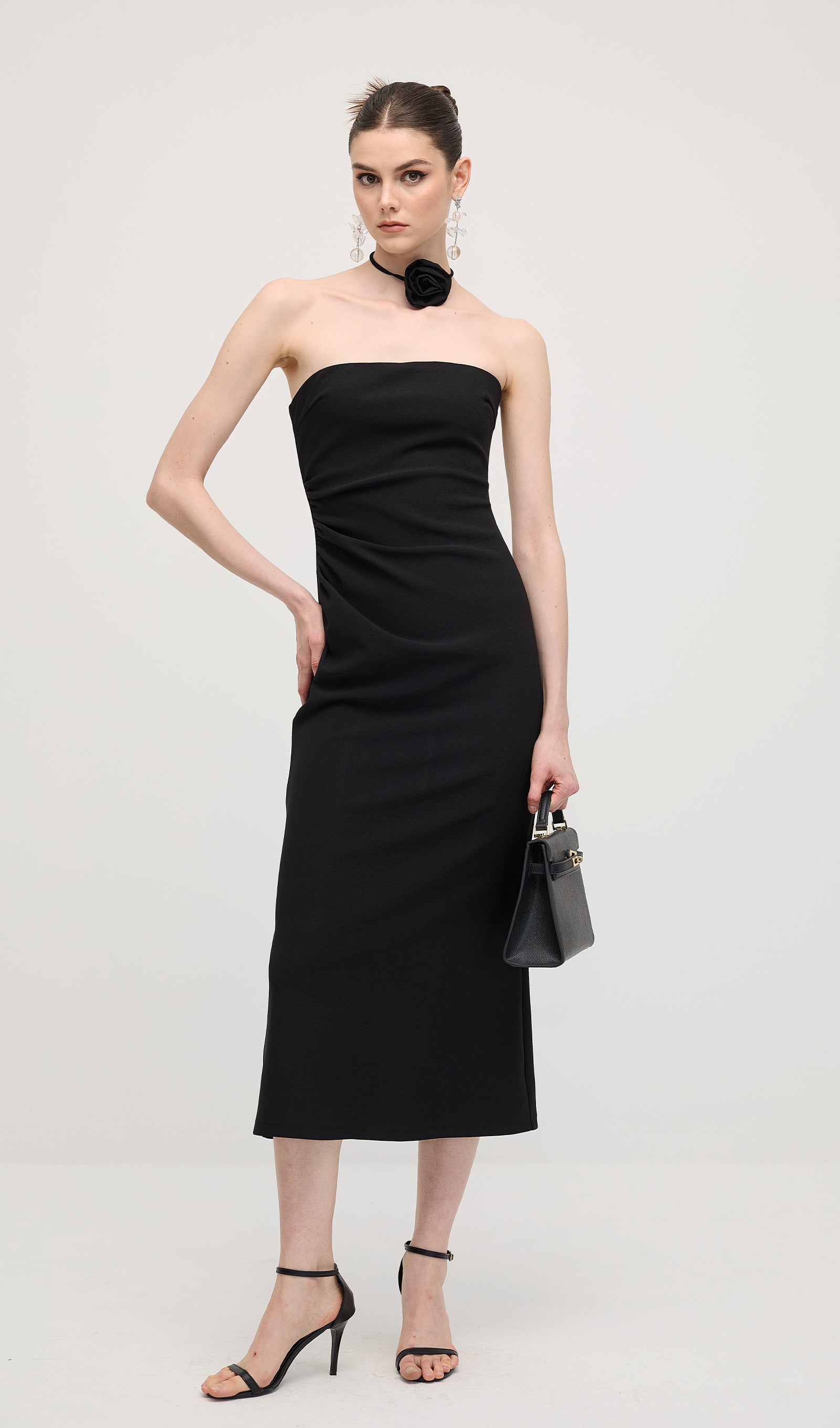 Solid Off Shoulder Midi Dress In Black