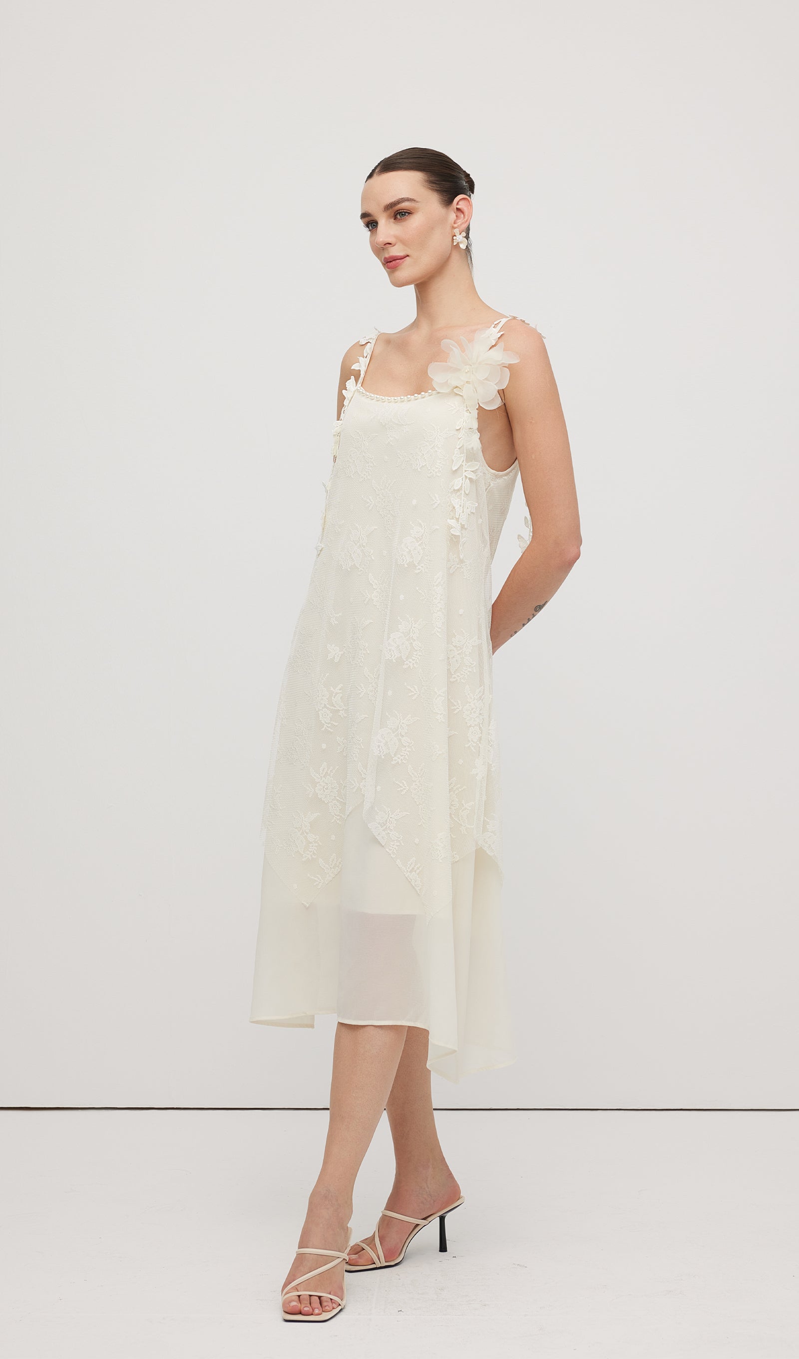 Sleeveless Embroidered Flower Midi Dress