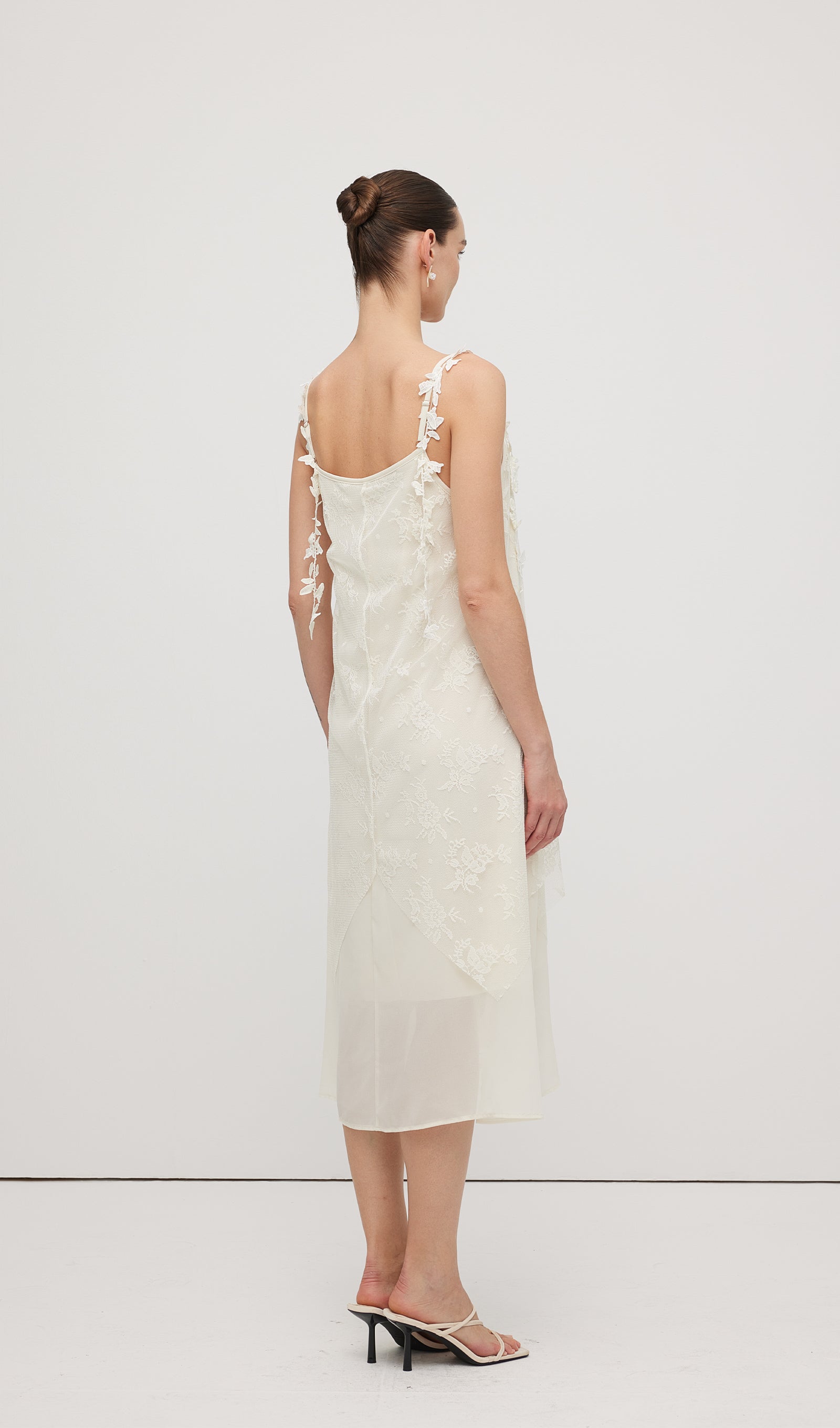 Sleeveless Embroidered Flower Midi Dress